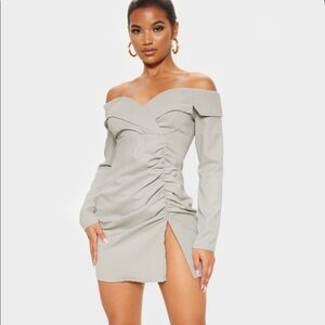 NEW PRETTYLITTLETHING Sage Khaki Bardot Ruched Detail Blazer Dress. Size 0